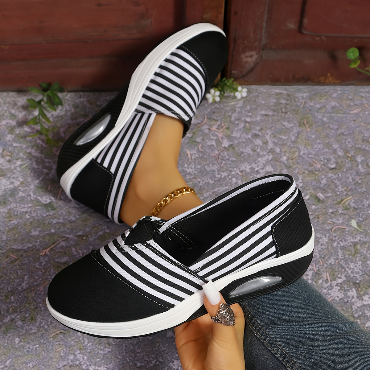 Wójcik™ | Ortopedyczne trampki w paski
