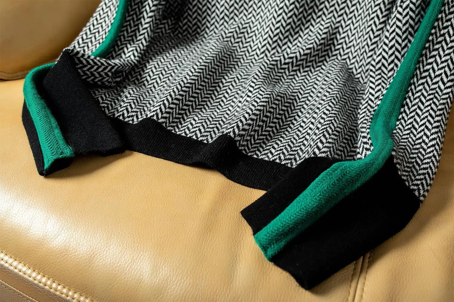 Emma™ | Sweter w paski