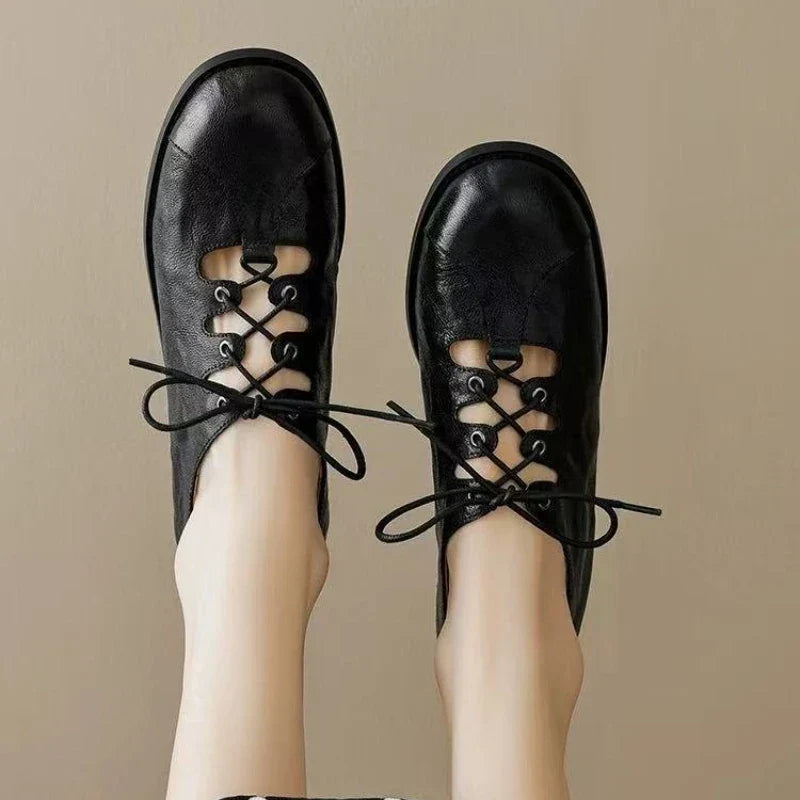 Beatrix® | Modne ortopedyczne klapki ze skóry wegańskiej